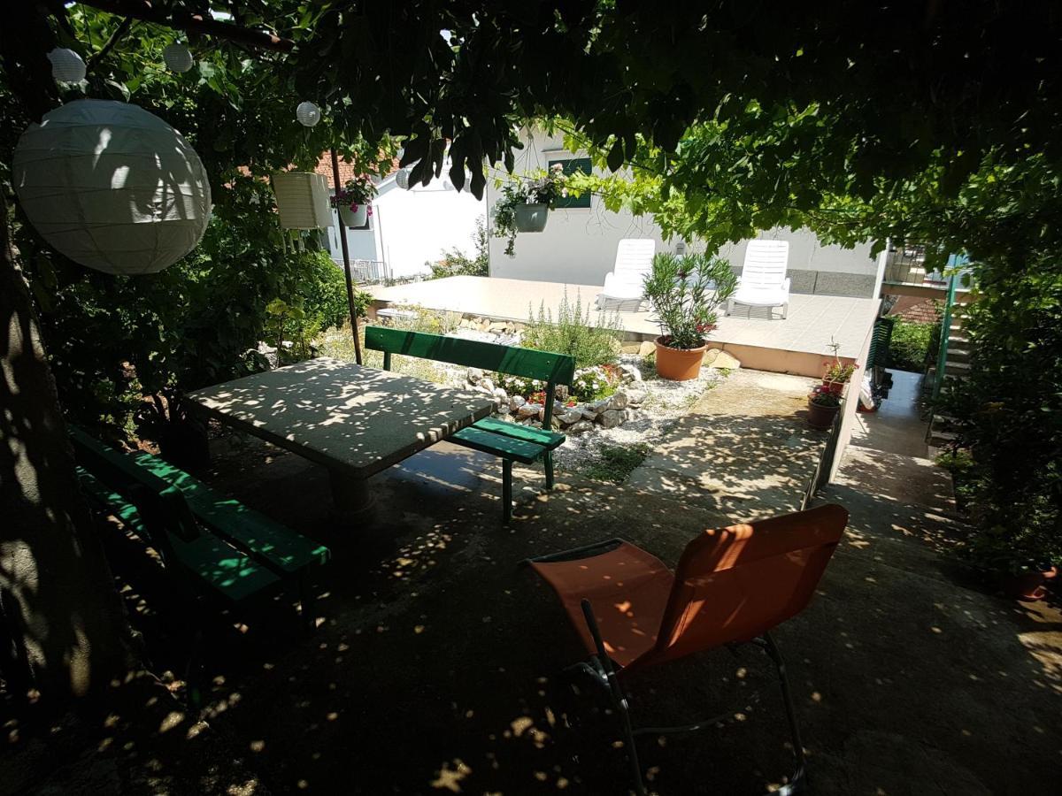Apartments By The Sea Marina, Trogir - 14191 Exterior foto